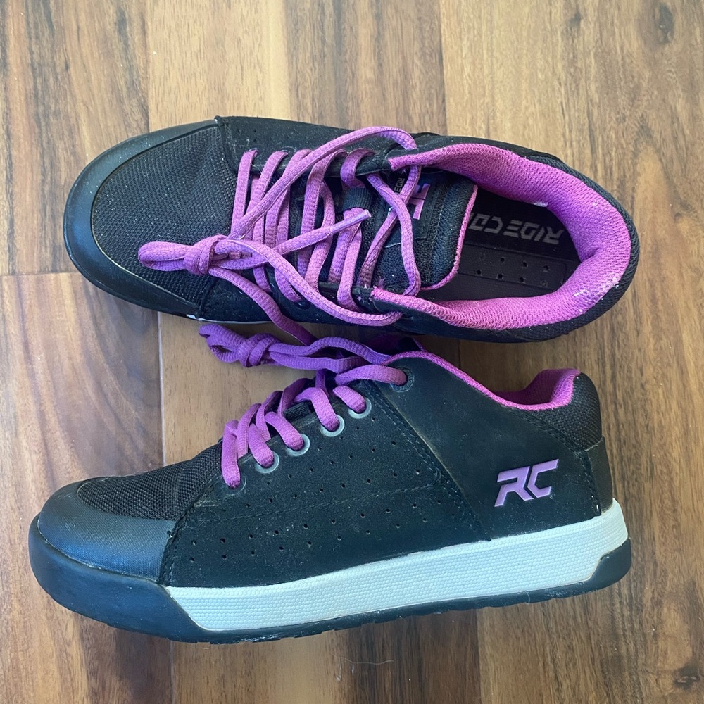Black and Purple Athletic Shoes with Durable Design